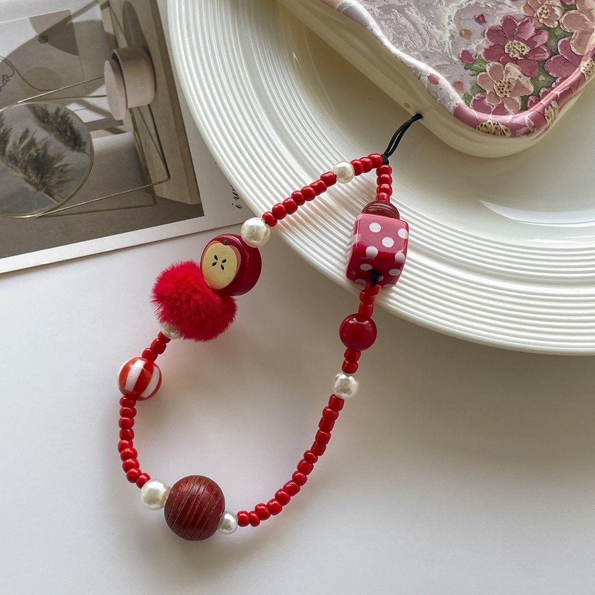 ins新年手机链条学生ins红方框红珠ccd短挂绳包包手机链钥匙扣饰,3C数码配件,手机挂件/手机链,淘宝优惠券,粉丝福利购,淘宝优惠卷