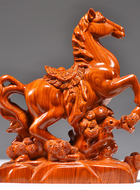 花梨木雕马摆件木头马工艺品红木马摆件家居实木质雕刻木马装饰品