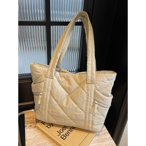 进口秋冬棉服包休闲大容量托特包2024潮时尚菱格帆布通勤单肩包