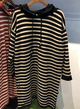 爱美妈咪秋冬孕妇装带帽长款毛衣毛线裙孕妇装89A305