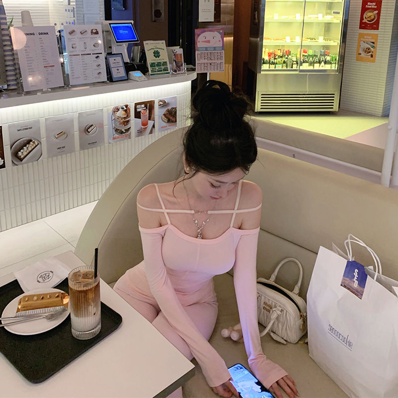 bear熊熊屋【水嫩蜜桃】清纯可人加厚M代尔修身一字肩针织T恤上衣