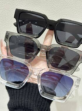 Unisex 2PCS Plastic Rectangular Modern Sunglasses Classic