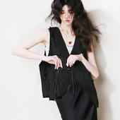 U91显瘦叠穿混搭新中式 不对称复古休闲毛边格子盘扣V领马夹背心