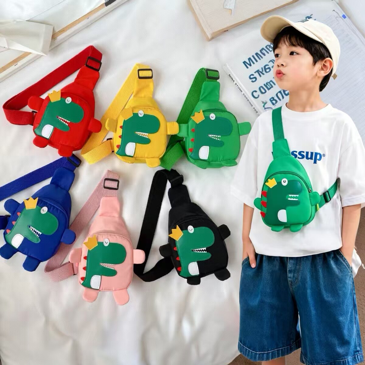儿童恐龙可爱轻便幼儿园胸包