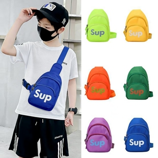 儿童包包男孩帅气小挎包男童胸包小孩包包可爱宝宝背包女童斜挎包