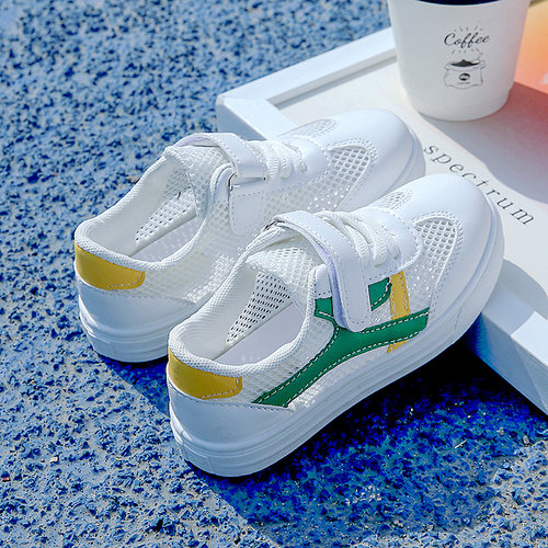 春夏新款儿童小白鞋百搭透气板鞋