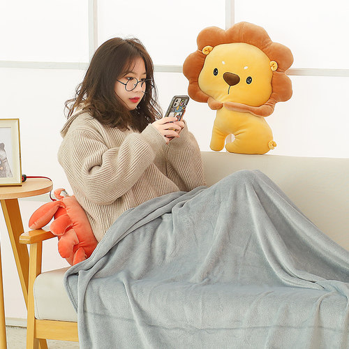 狮子抱枕被子两用办公室午睡枕头沙发客厅靠枕毯子二合一车载车内