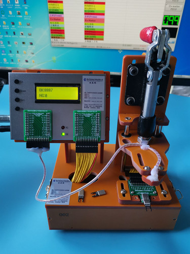 Type-C头测试架（U型002）搭配YC-620测试仪