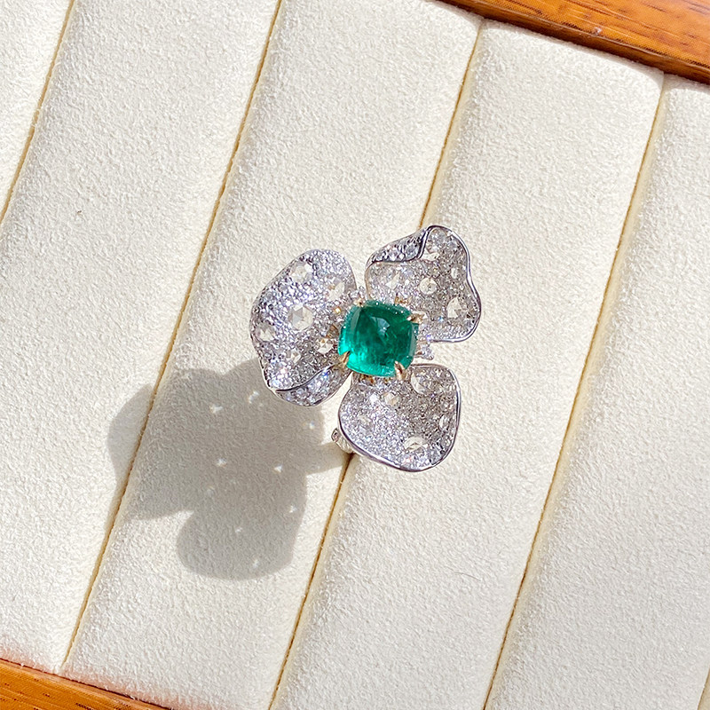 宝创集18K金1.6克拉天然哥伦比亚小方糖祖母绿戒指吊坠彩宝两用款