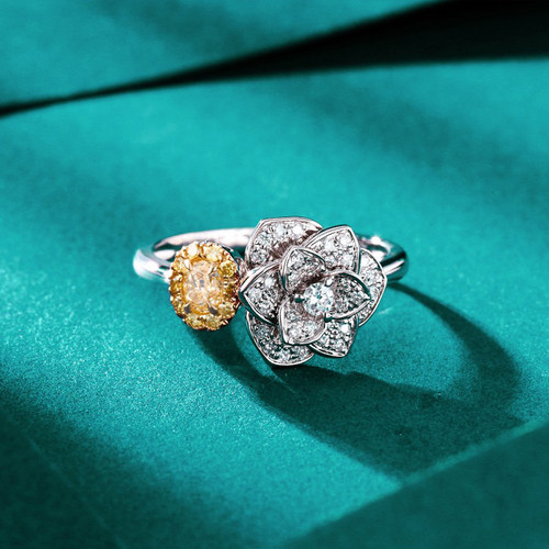 宝创集18K金天然黄钻戒指