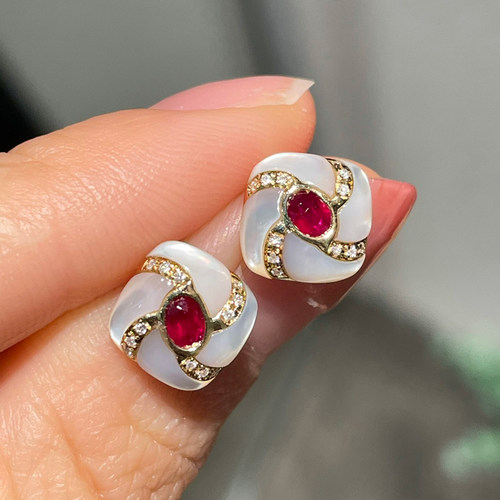 天然红宝石耳钉宝创集