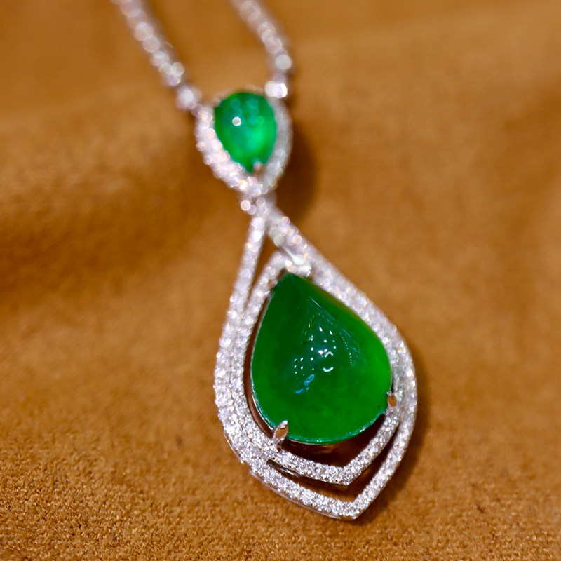 42克拉天然祖母绿水滴豪镶彩宝吊坠真金真钻