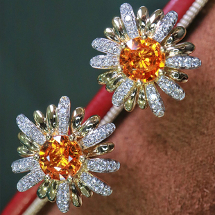 宝创集18K金2.0克拉天然芬达石耳钉真金真钻彩宝耳饰雏菊套装