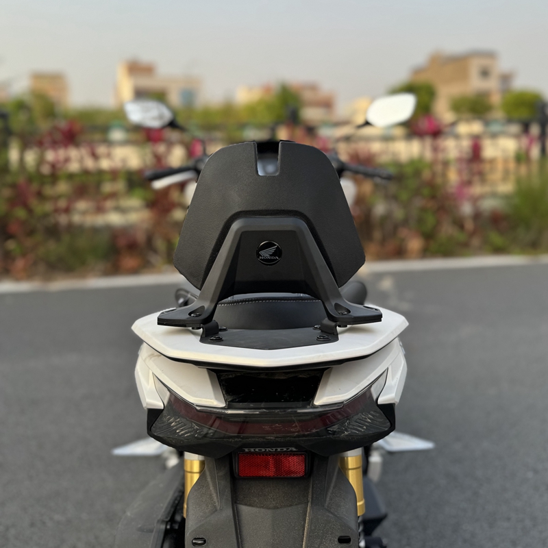 PCX160后靠背乘客后靠腰靠垫