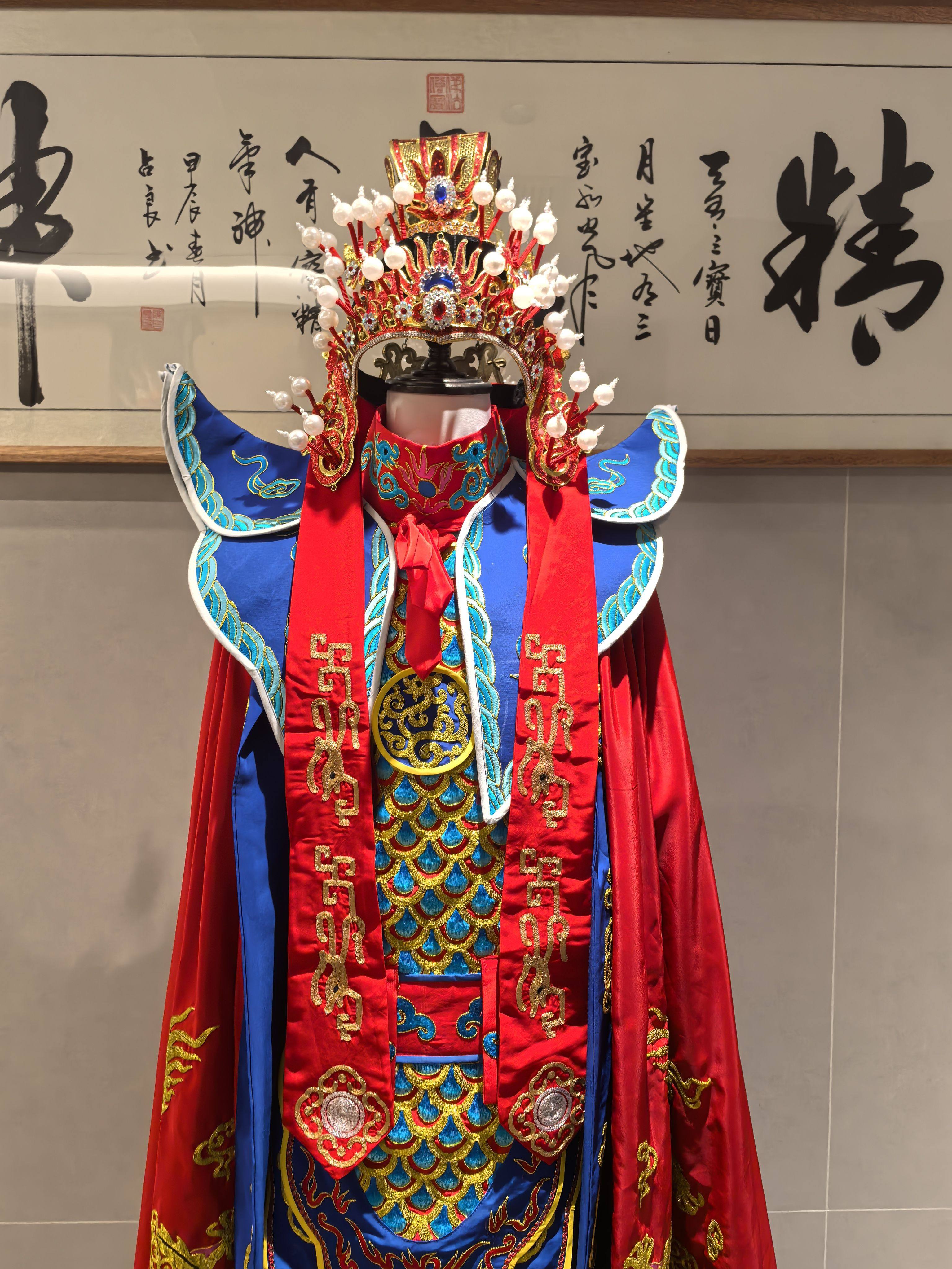 川剧变脸服装戏曲服装戏剧古装霸魔术道具