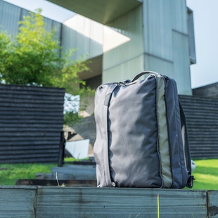 Lewhisper灵活通勤系列可扩容16 23L可双肩三用差旅公文包