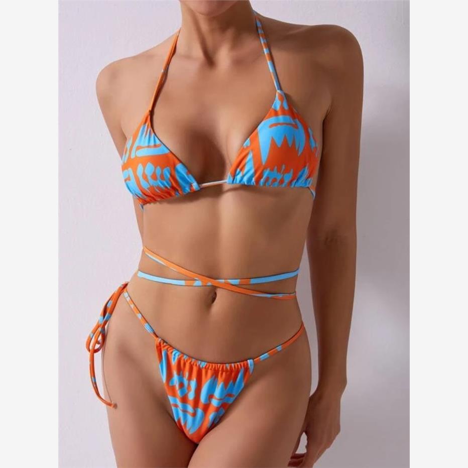 2022新款欧美风泳衣女性感修身拼色图案时尚绑带三点式分体比基尼