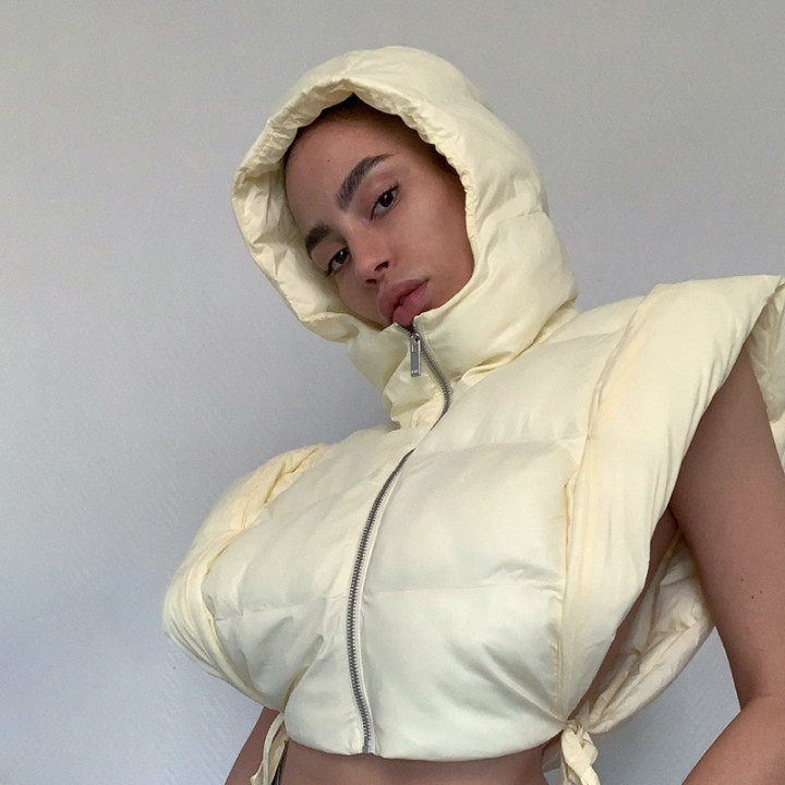 sleeveless crop padded coat时尚无袖开衫连帽拉链保暖棉服外套