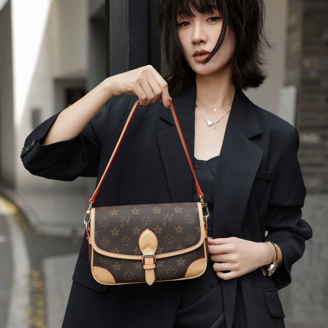 小红书推荐女包2025爆款法棍包高级感复古经典老花百搭单肩腋下包