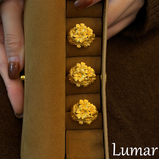 S925纯银古法黄金色绣花球戒指女轻奢高级感复古宫廷风开口食指戒