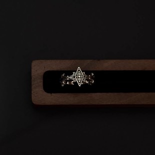 S925银中古镂空花纹菱形鸢尾花指环冷淡风时尚个性独特开口食指戒