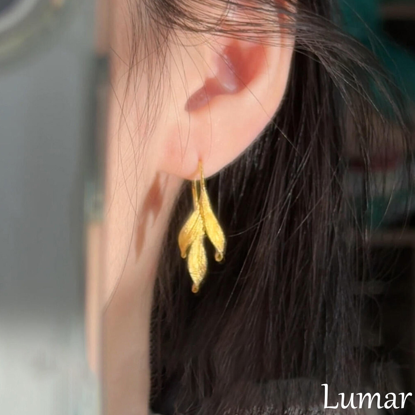 S925纯银古法拉丝金色树叶耳环轻奢高级感复古气质耳钉秋冬耳饰女