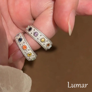 S925纯银中古拉丝彩色锆石情侣戒指女轻奢高级感小众设计开口指环