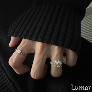 S925纯银小雏菊甜美叠戴戒指2026新款爆款时尚精致设计感时钟指环
