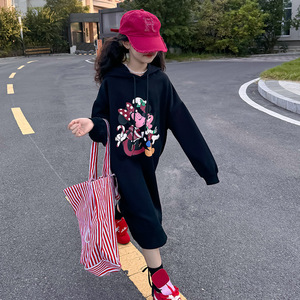 2024秋冬季女童亲子卡通印花连帽卫衣裙子大码宽松可爱长袖连衣裙