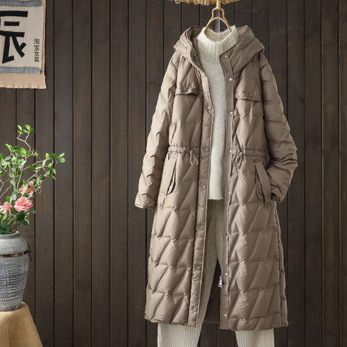 中长款连帽收腰90白鸭绒羽绒服女