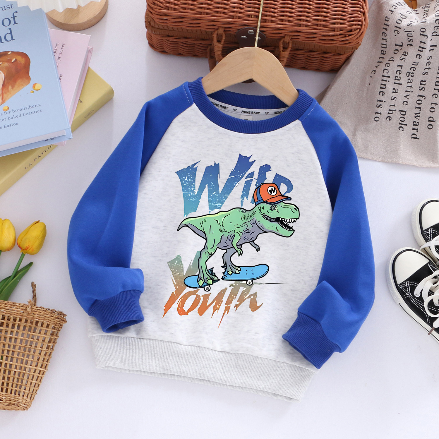 25新款纯棉男童卡通恐龙鲨鱼烫画图片卫衣儿童春秋款套头上衣男孩