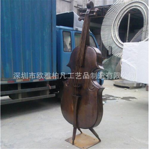 锻铜铸铜电镀大型雕塑美陈玻璃钢户外小品商场标识太空舱太空船