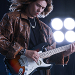 Donner唐农电吉他套装专业级ST单摇系列摇滚入门初学者学生带音响