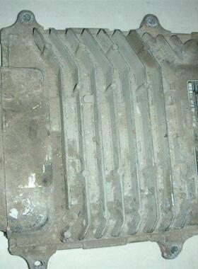 适用东风玉柴发动机电脑板0281020134原厂拆车件FC700-3823351