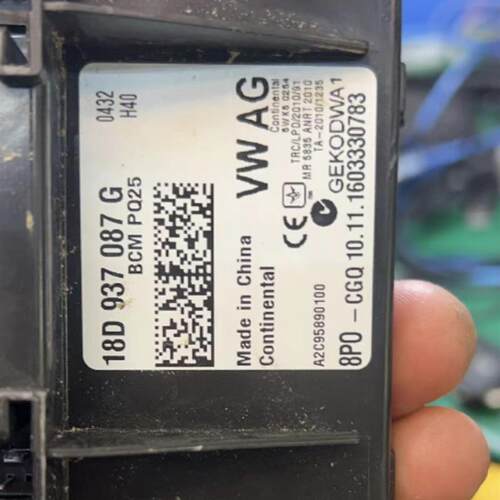 18D937086A/B/D/F/G/J18D937087A/B/D/G/J/大众BCM车身控制器