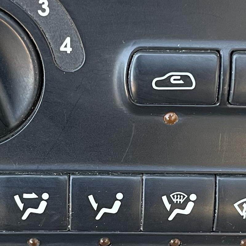 适用上海汇众奔驰MB100空调面板空调开关暖风开关ac开关原装拆车