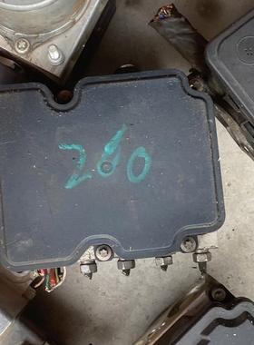 适配于长安CS55 cs75ABS泵制动控制器总成模块泵体3550100-AW01