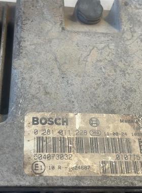 适用于南京依维柯柴油共轨 发动机电脑板 0281011228/504073032