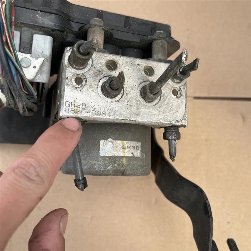 适用于马自达6 M6刹车ABS泵总成 GR3B 437A0 奔腾B70刹车控制单元