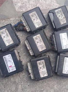 现代IX35智能盒智跑索八福瑞迪圣达菲新胜达控制模块95480-2S200