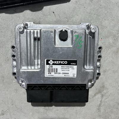 现代起亚悦动 瑞纳 秀尔I30 K2发动机电脑板 39120-2B900/39120 2