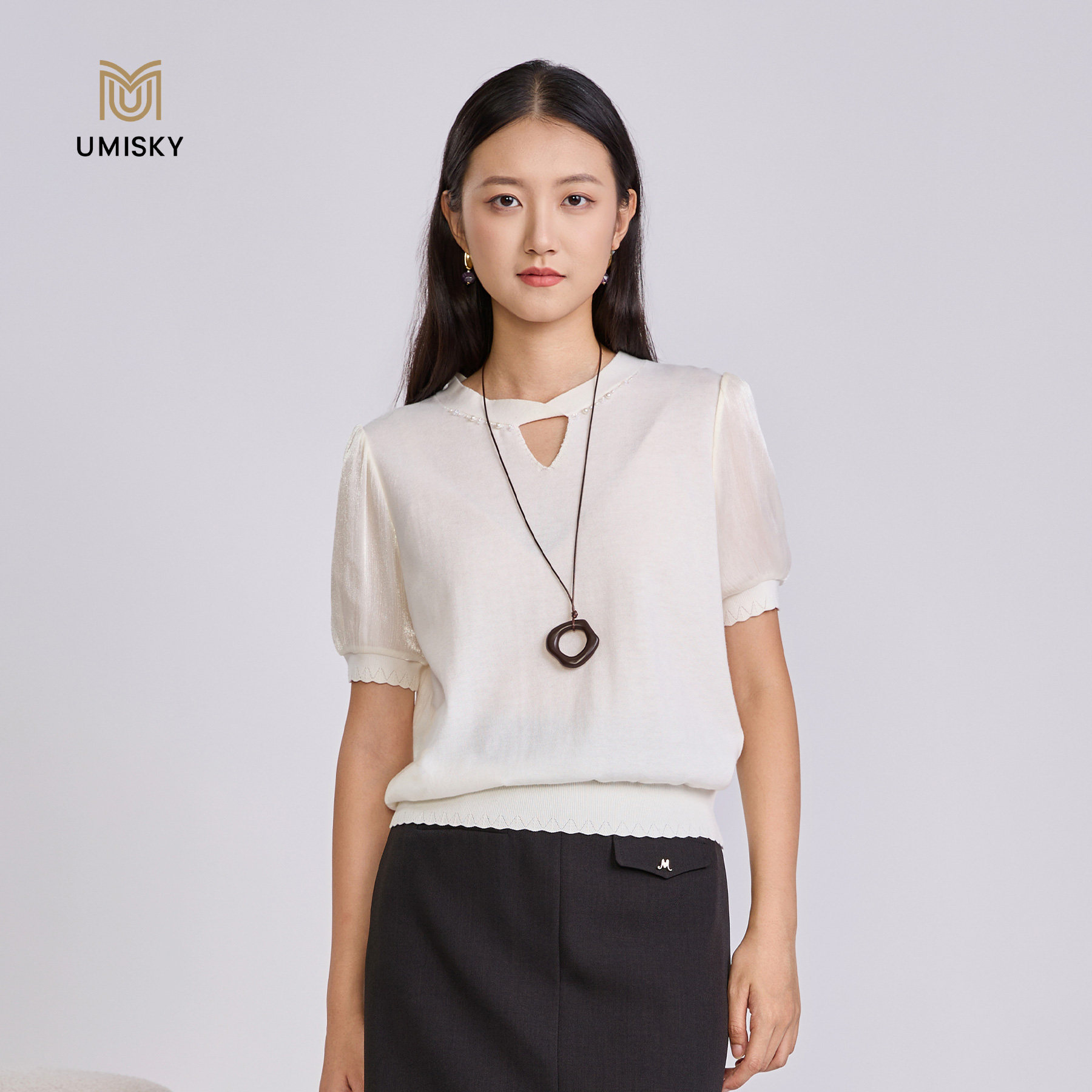 优美世界法式V领短袖针织衫女图片