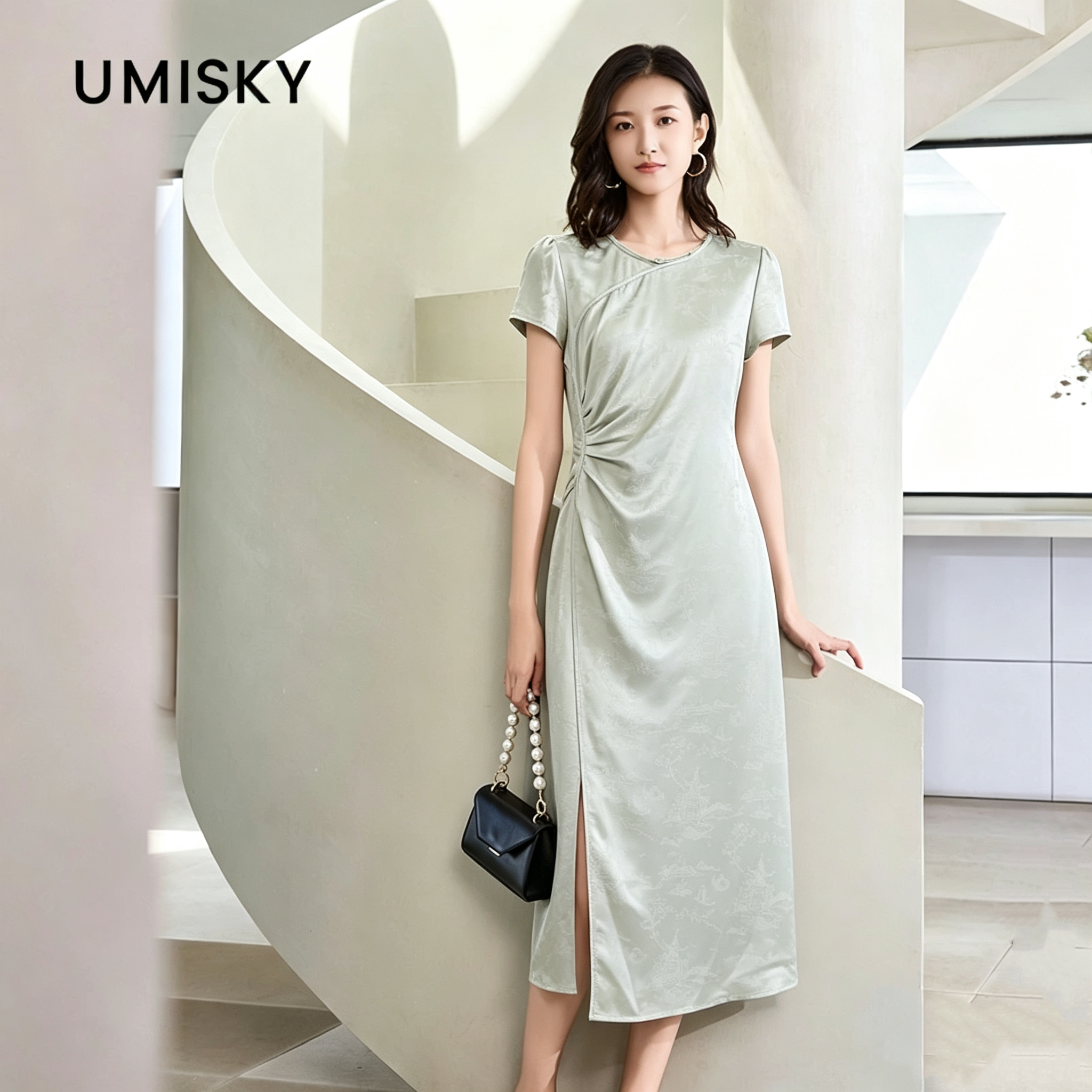 umisky优美世界专柜同款夏季气质通勤圆领修身开叉连衣裙SM2D3057图片