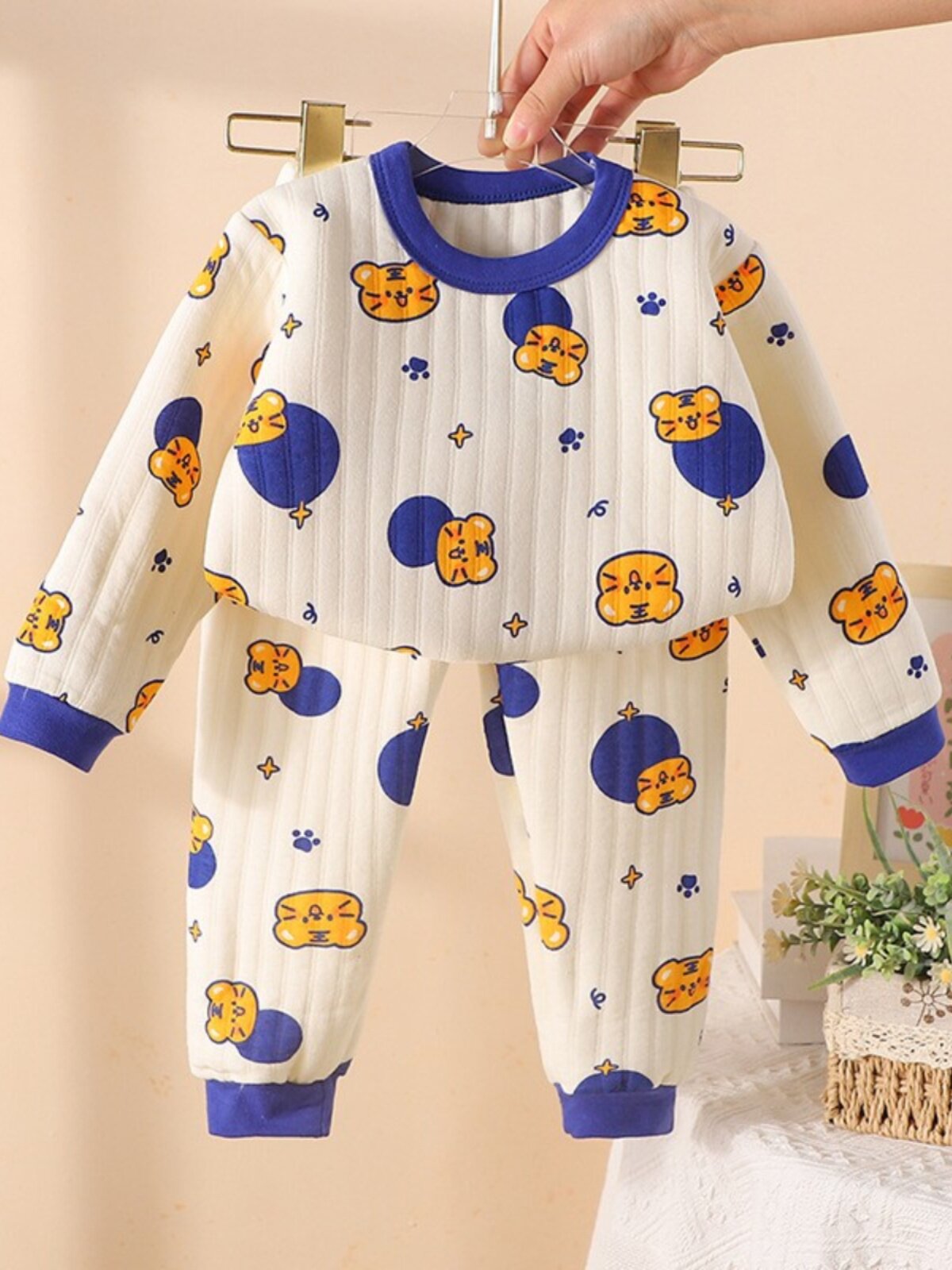 가을 겨울 신상 어린이 누비 열 속옷 세트 3겹 따뜻하고 두꺼운 소년 소녀 가을 옷과 긴 바지