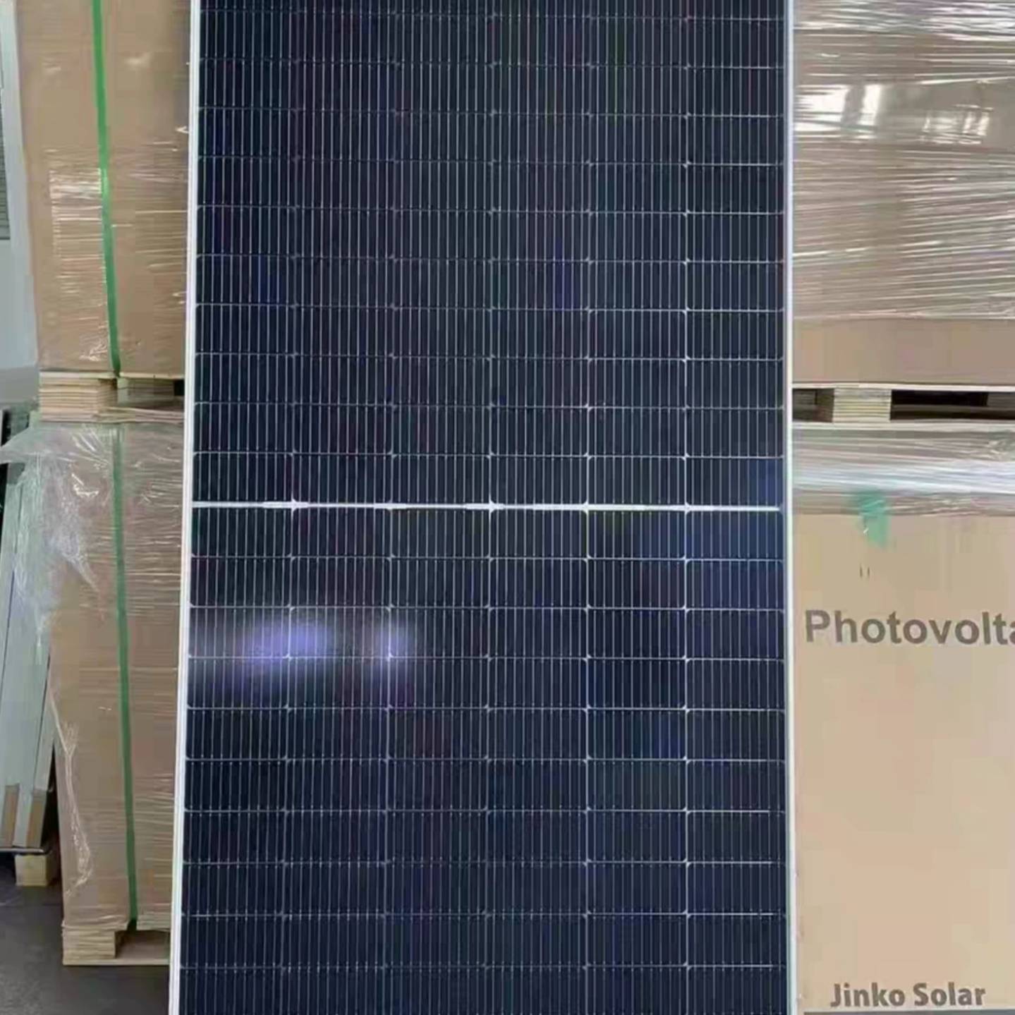 可维修晶科550瓦光伏板 正A级单晶硅组件550W高效大功率 太阳议价图片