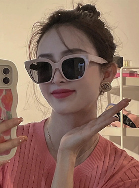 方形灰粉色墨镜女高级感ins防晒网红新款太阳眼镜潮大框显瘦