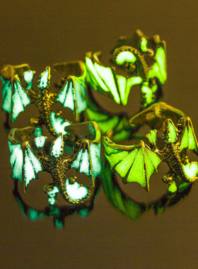 日韩时尚百搭魔法森林夜光炫酷翼龙戒指森林可调节戒指