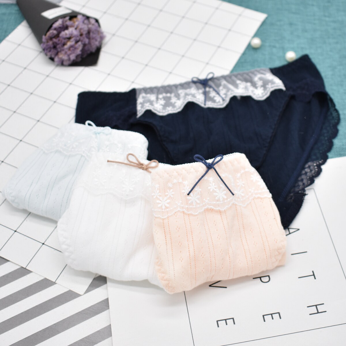 布目鱼 软糯日系甜美蕾丝纯棉内裤少女蝴蝶结复古梦幻小清新低腰