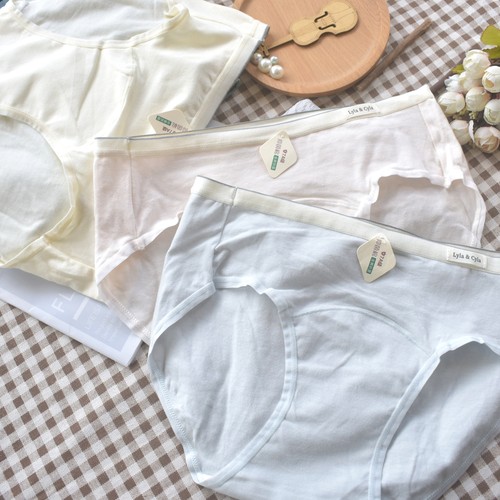 白色女士内裤中腰亲肤棉柔舒适