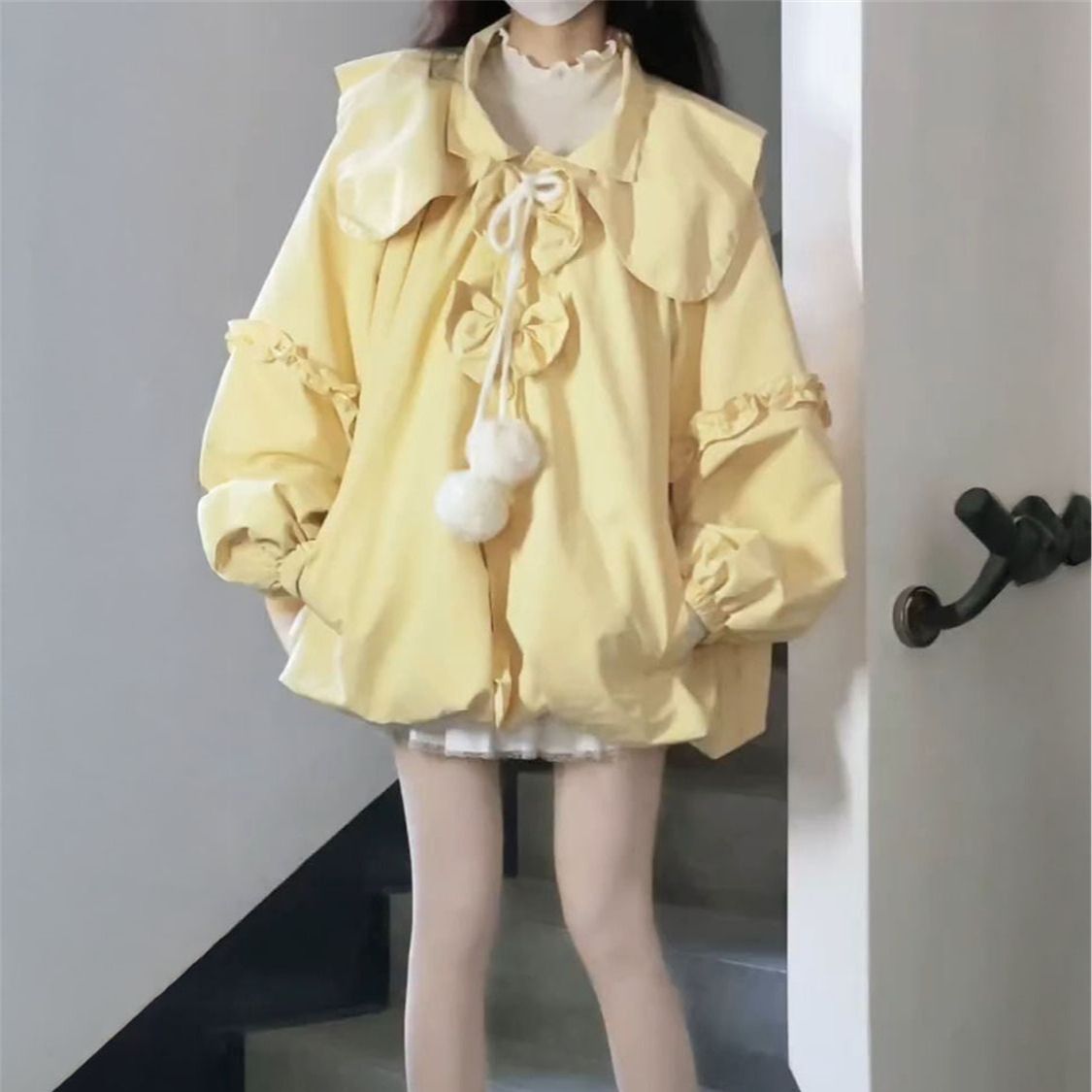 法式奶fu黄色花苞灯笼设